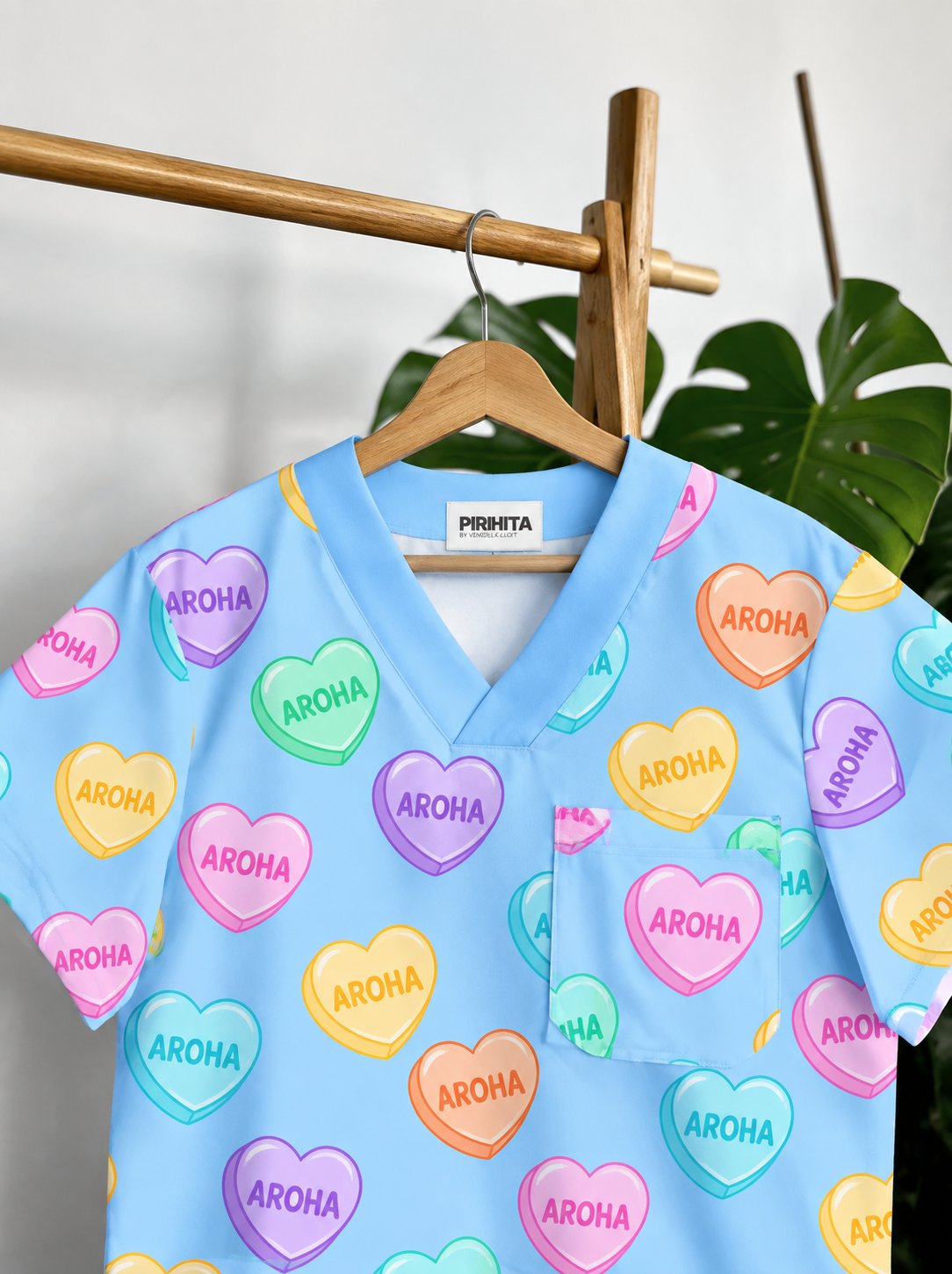 PIRIHITA- Scrubs