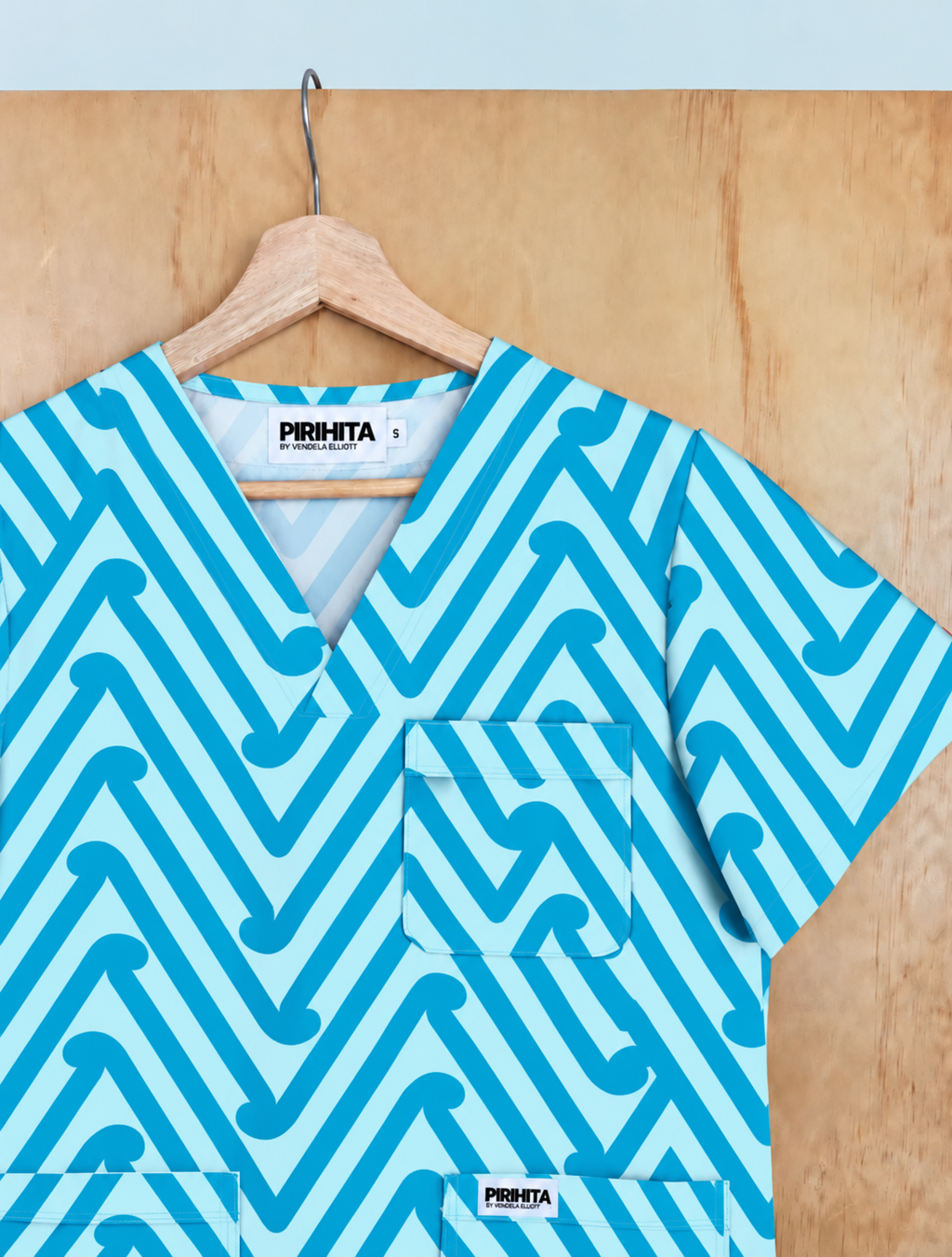 PIRIHITA- Scrubs